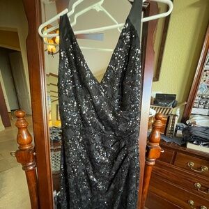 Ralph Lauren Evening, black v-neck, knee length, sequined, evening dress, size 6